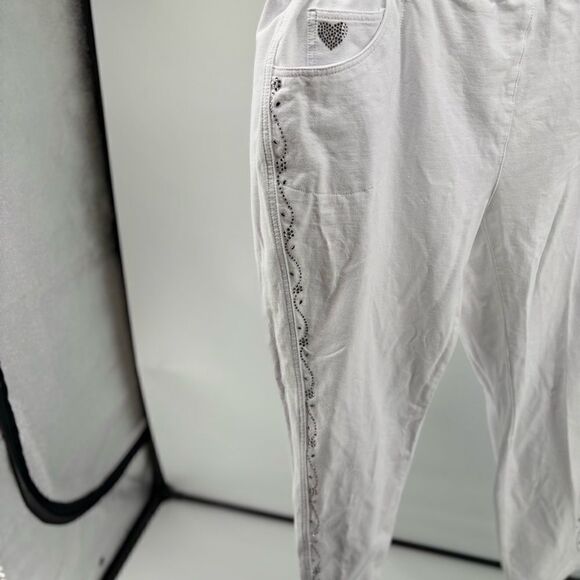 Quacker Factory white embellished dream jeans size 2X 96% cotton - Picture 14 of 16